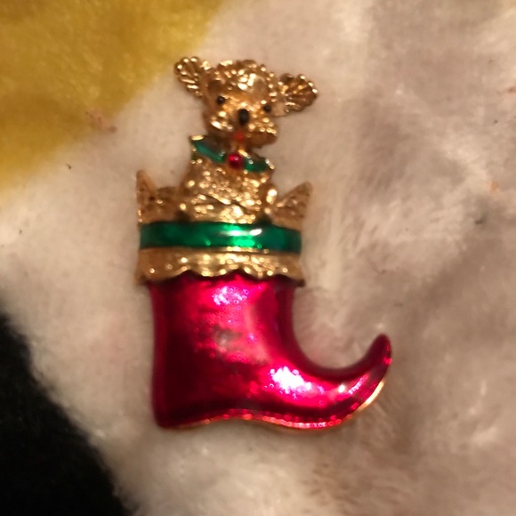 Gerry’s Stamped Christmas Pendant - Picture 1 of 4